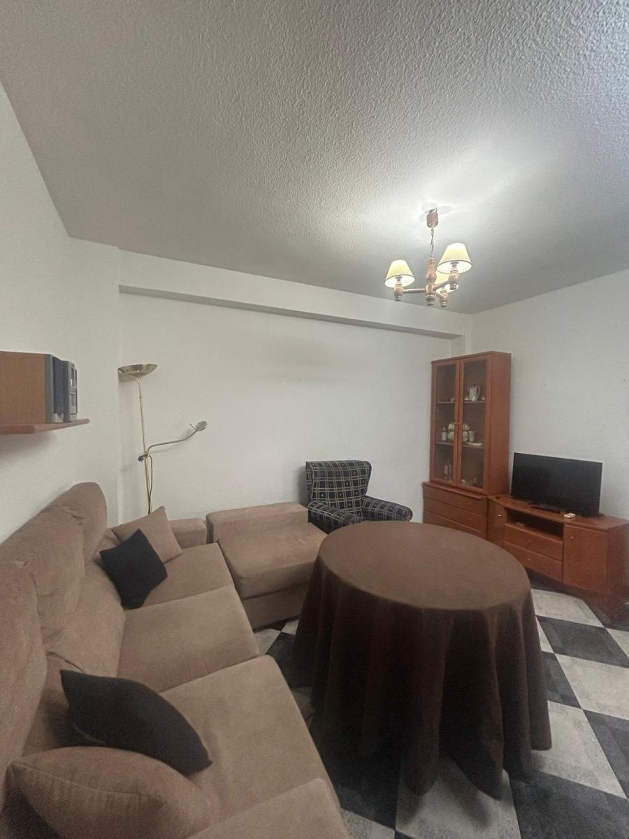 Flat for Rent in Granada