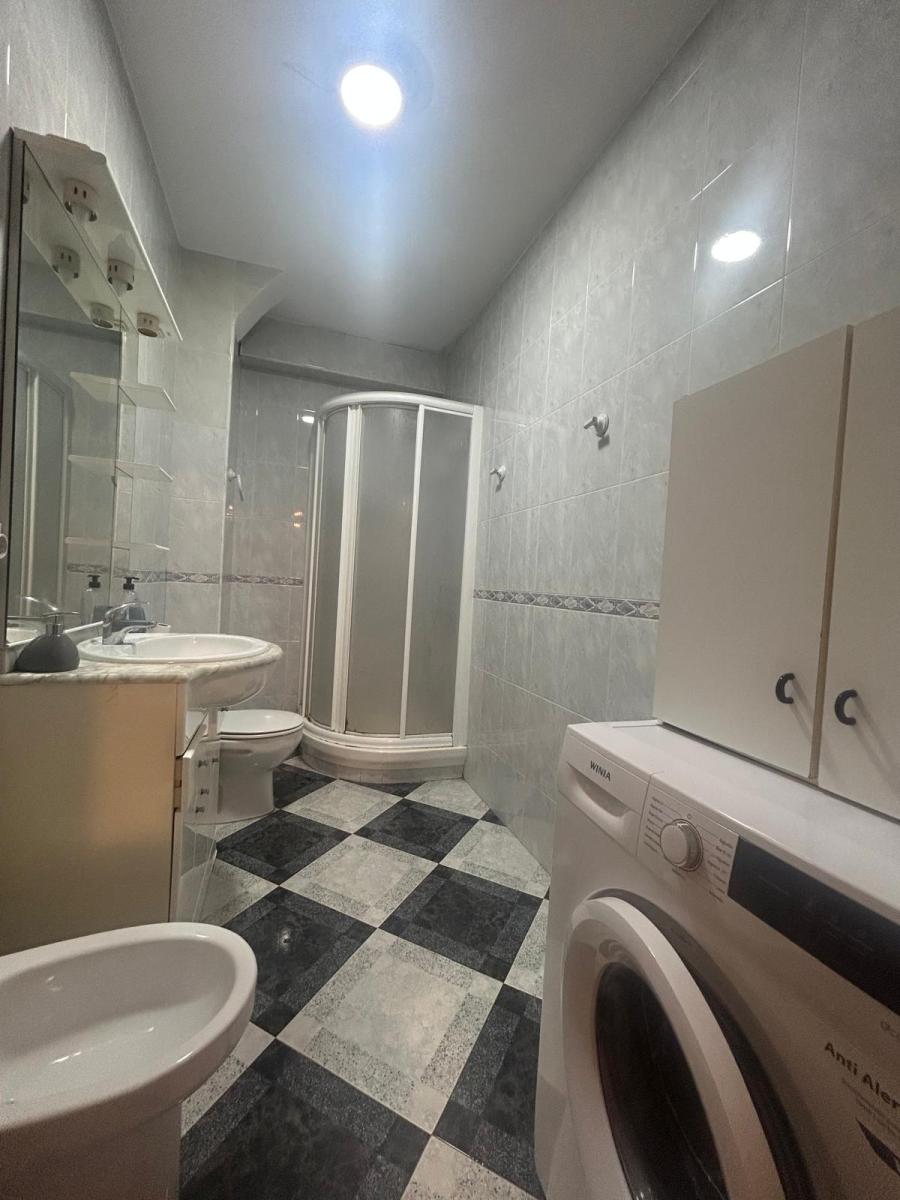 Flat for Rent in Granada