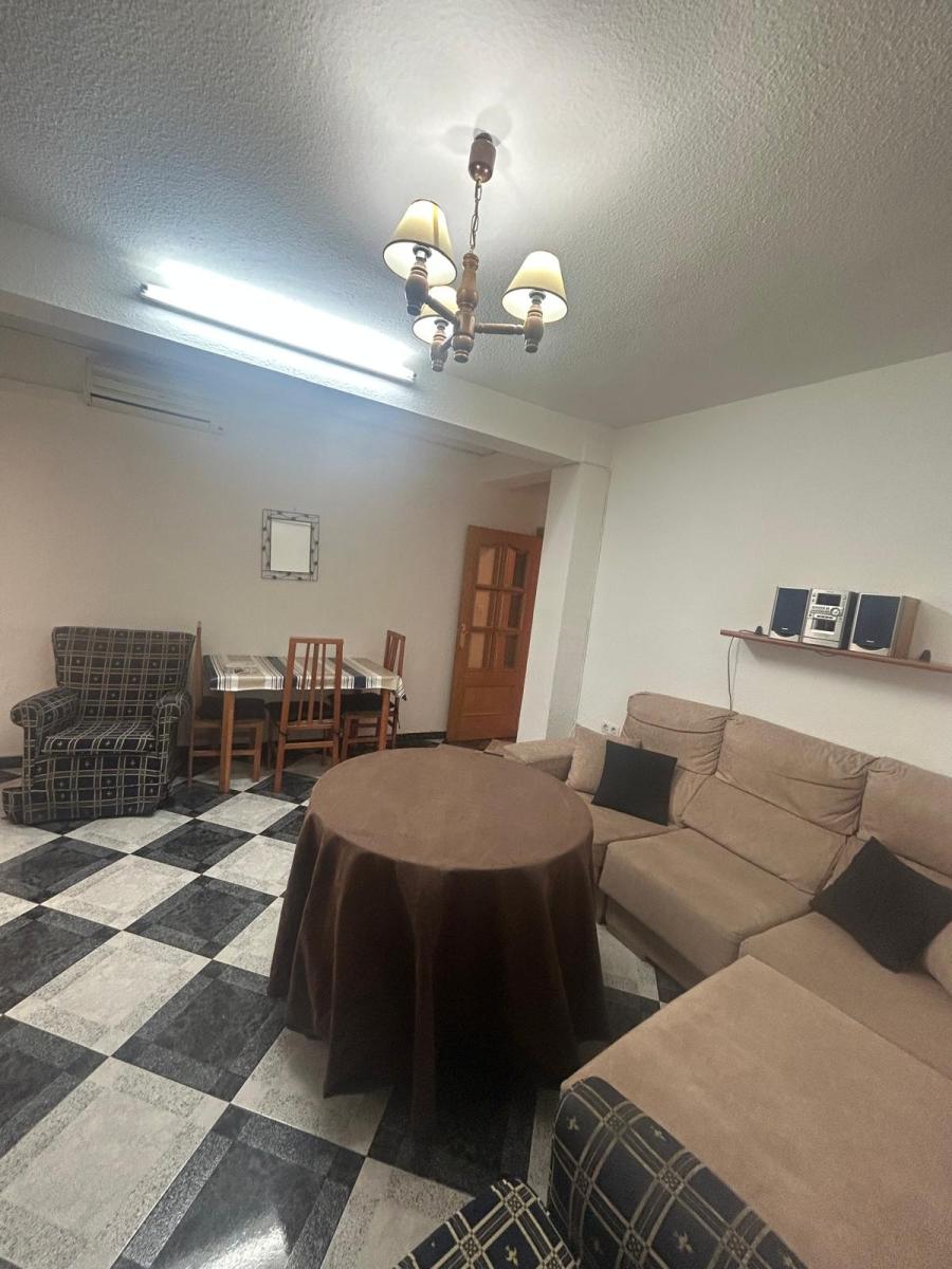 Flat for Rent in Granada
