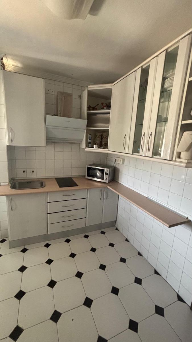 Flat for Rent in Granada