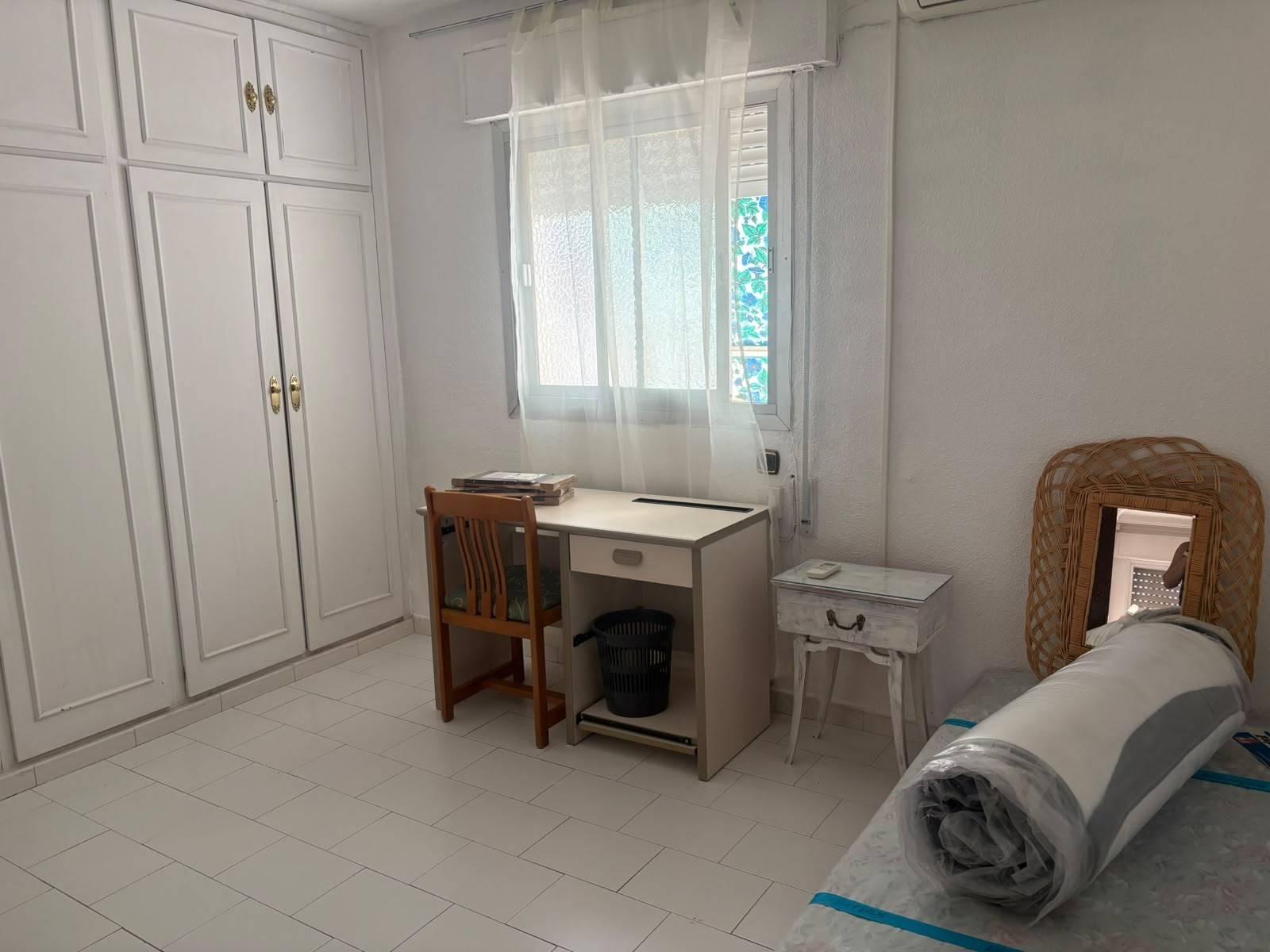 Flat for Rent in Granada