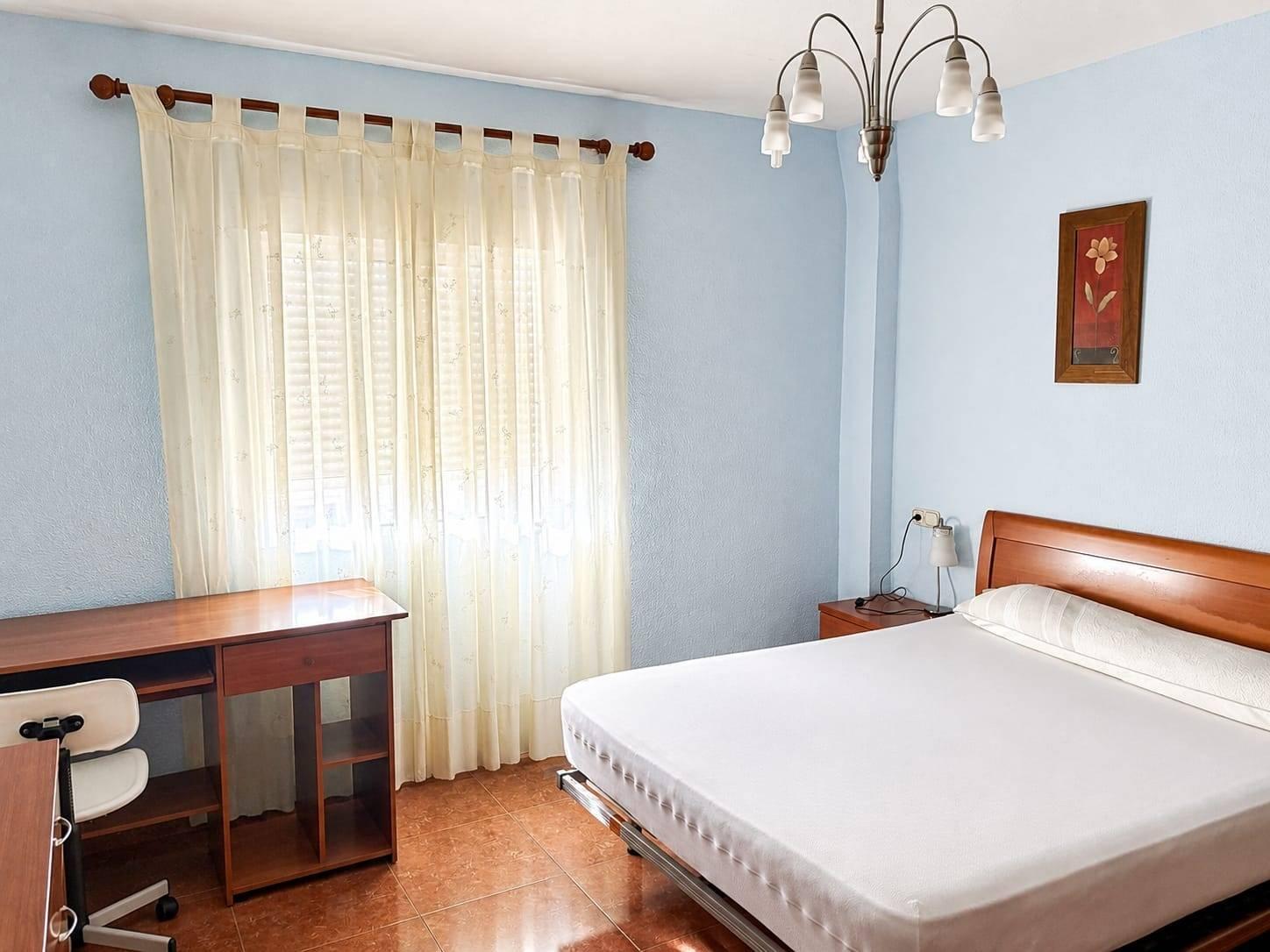 Flat for Rent in Granada