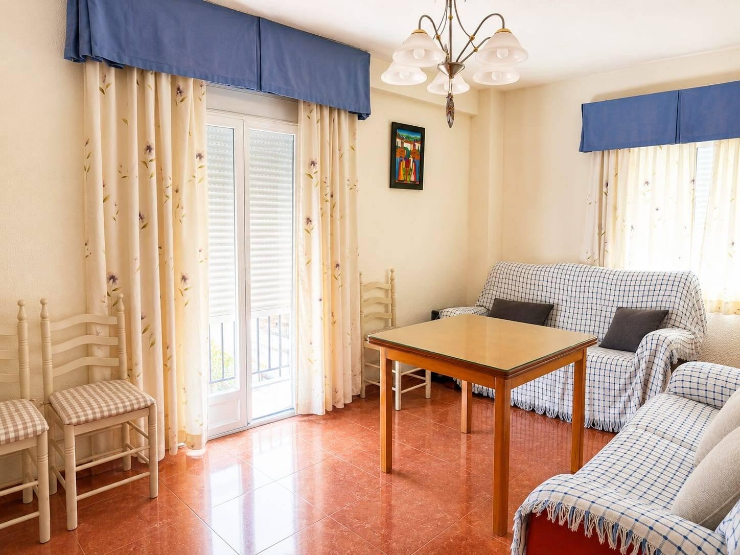 Flat for Rent in Granada