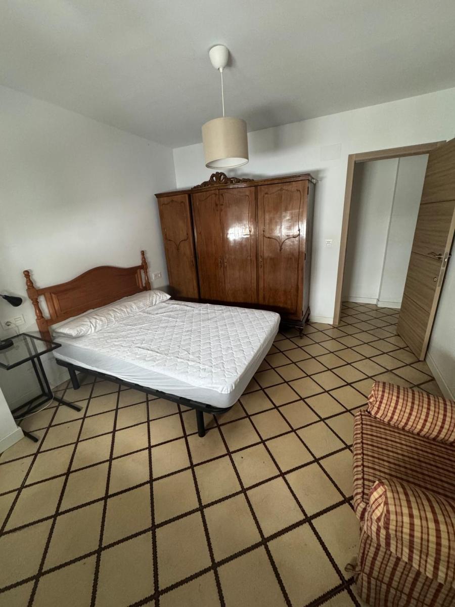 Flat for Rent in Granada