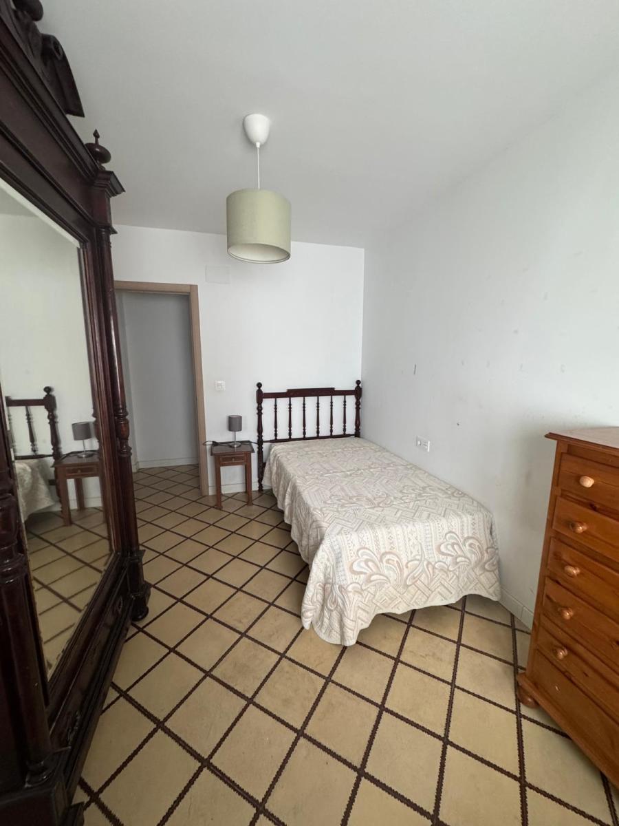 Flat for Rent in Granada