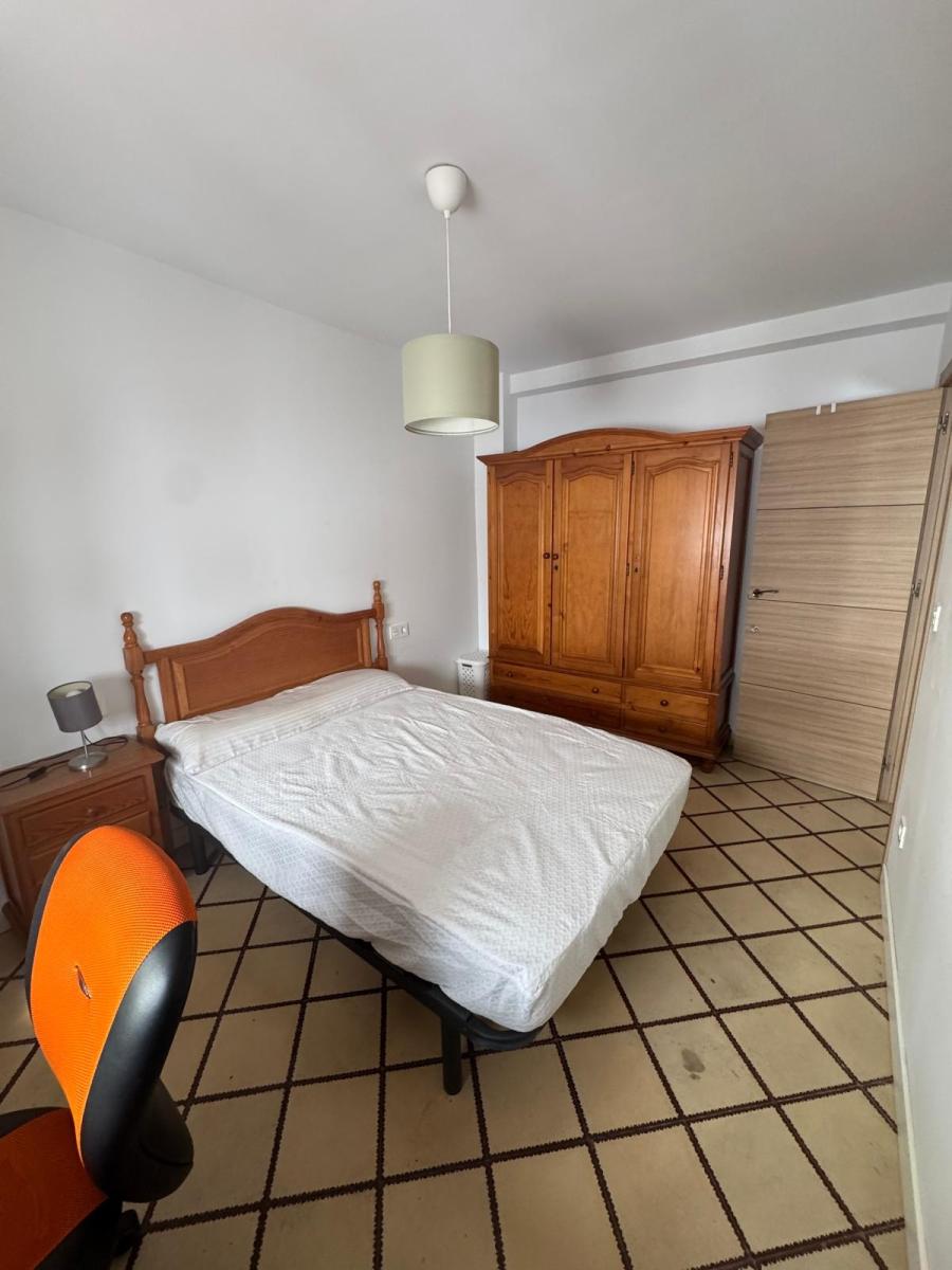 Flat for Rent in Granada