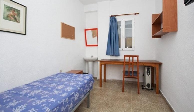Flat for Rent in Granada