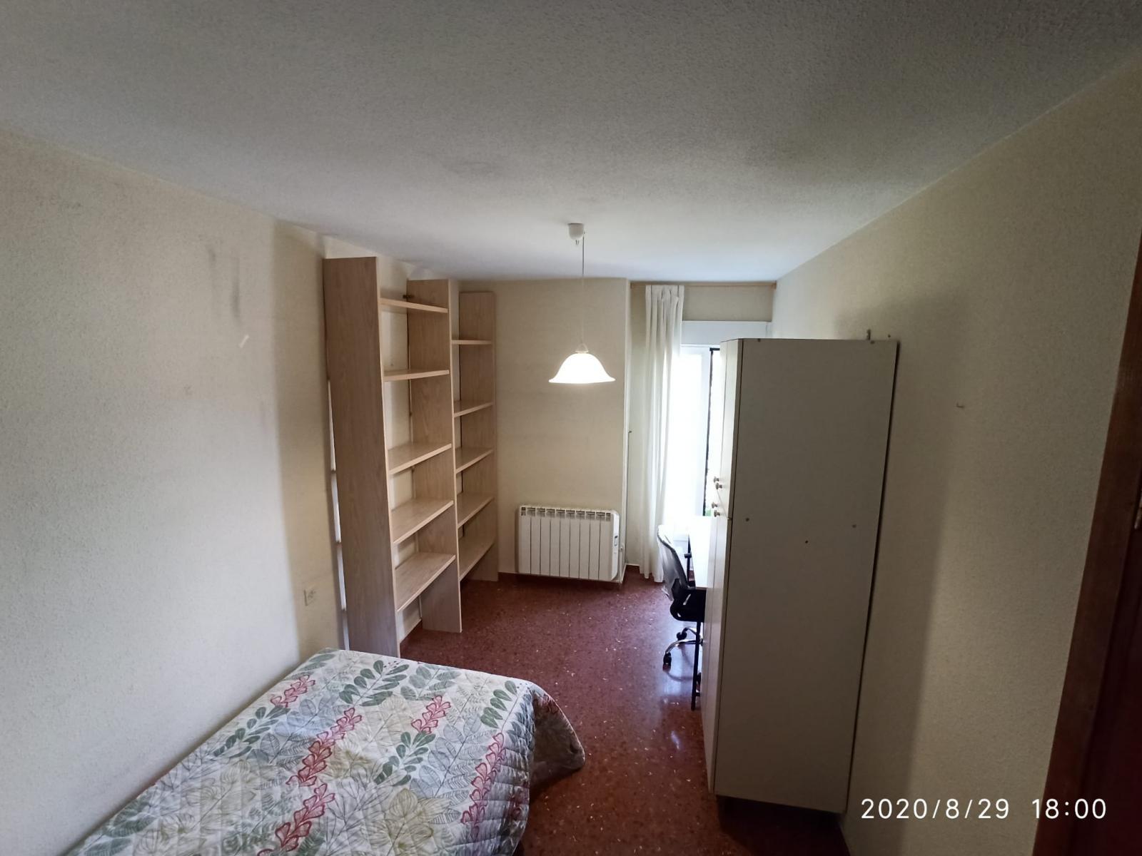 Flat for Rent in Granada