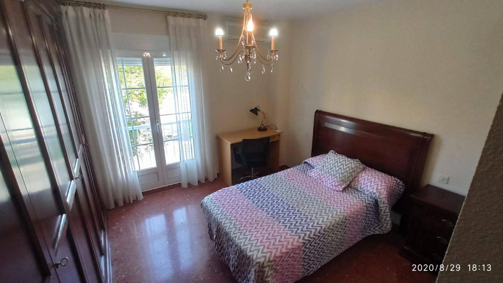Flat for Rent in Granada
