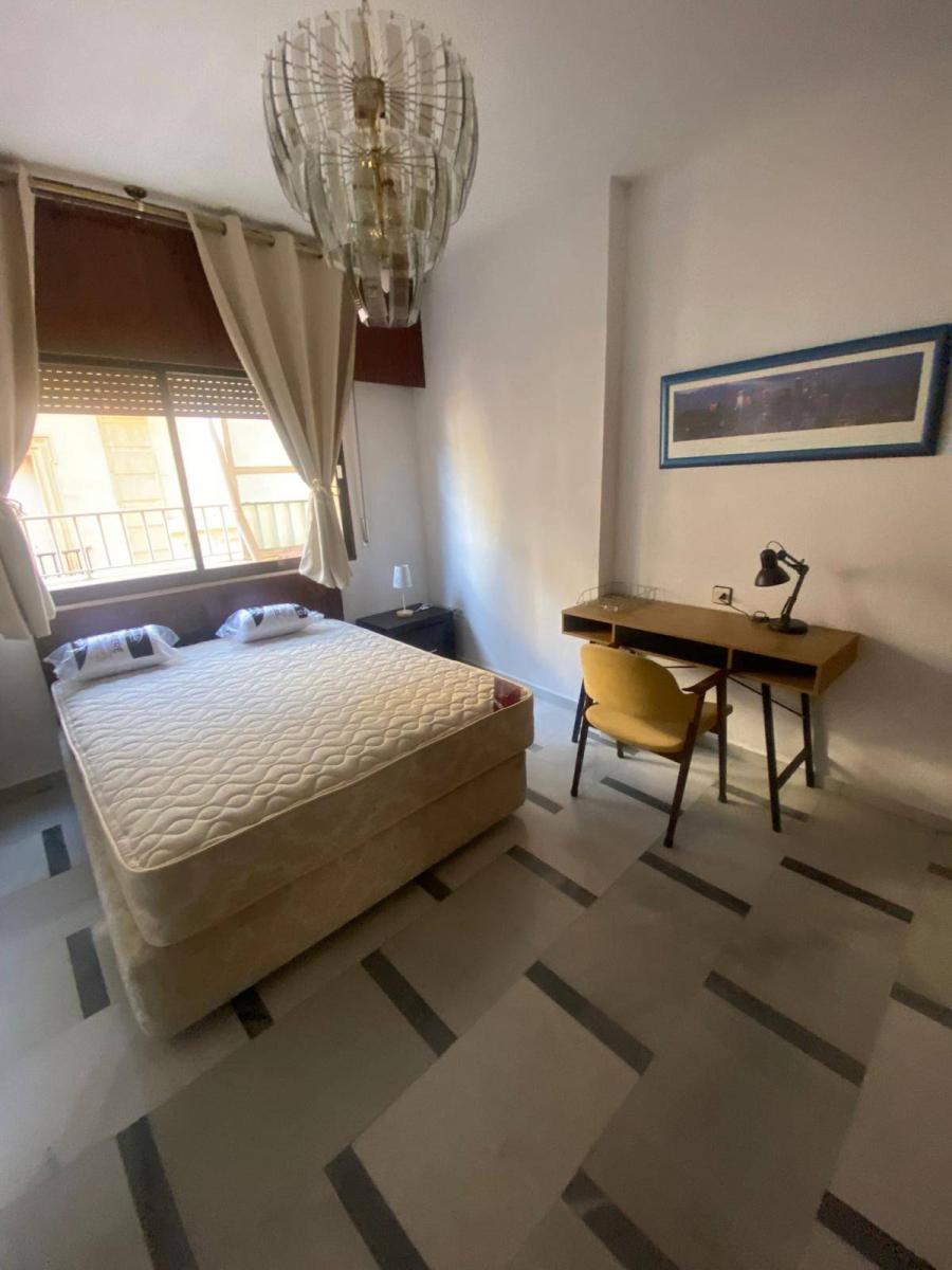 Flat for Rent in Granada
