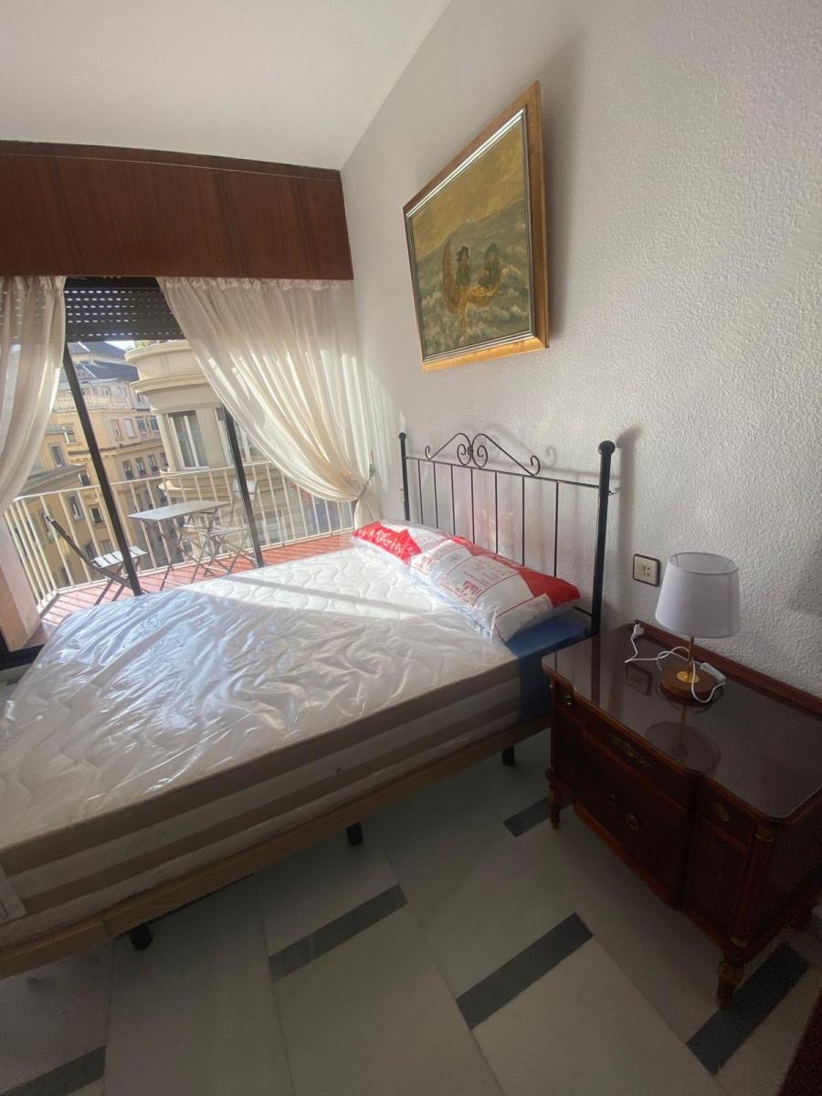 Flat for Rent in Granada