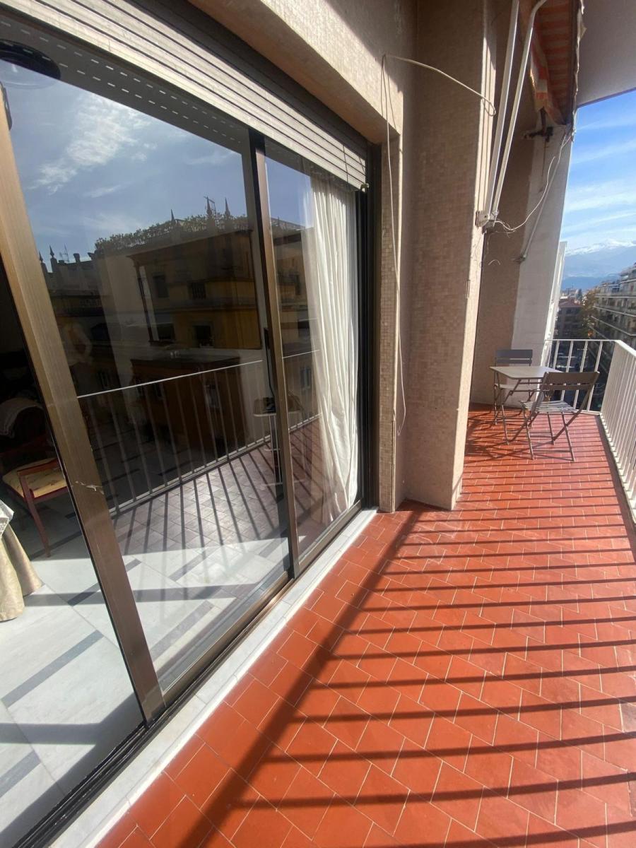 Flat for Rent in Granada