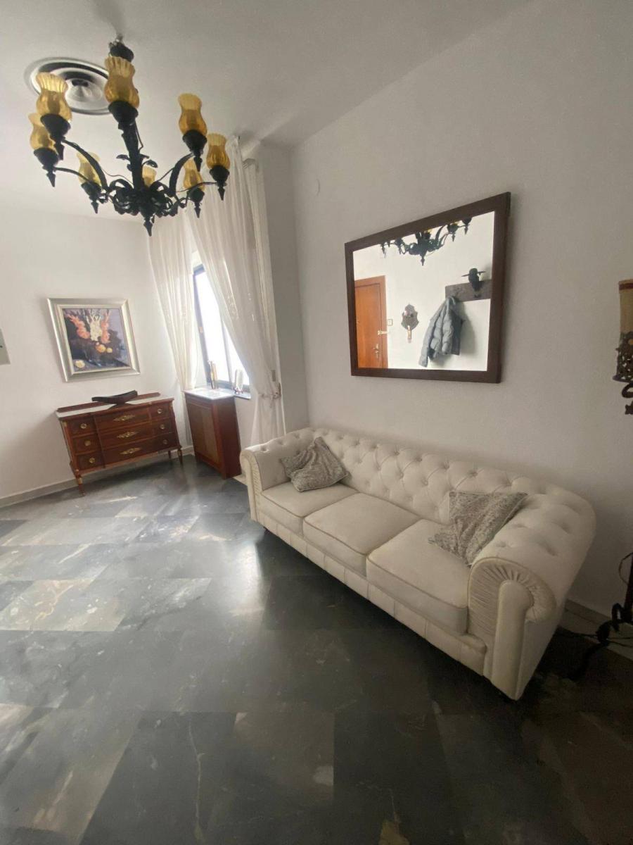 Flat for Rent in Granada