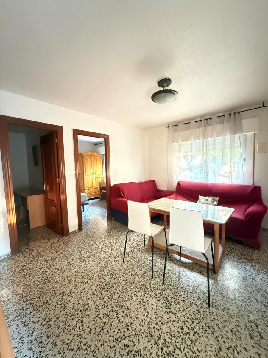 Flat for Rent in Granada
