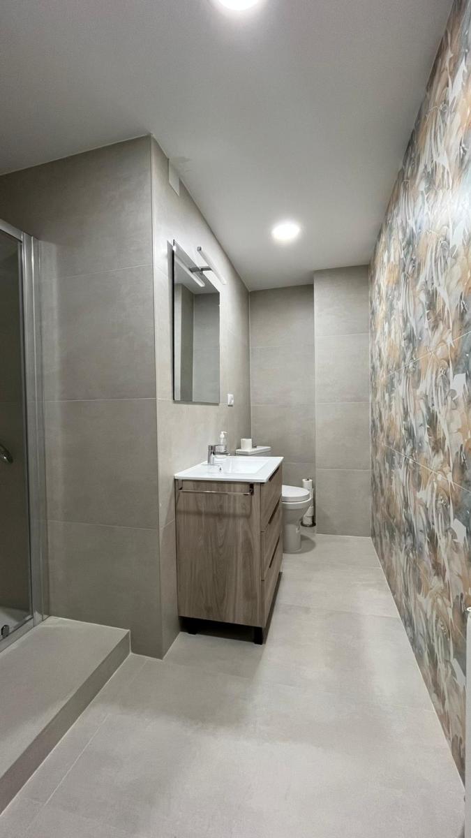 Flat for Rent in Granada