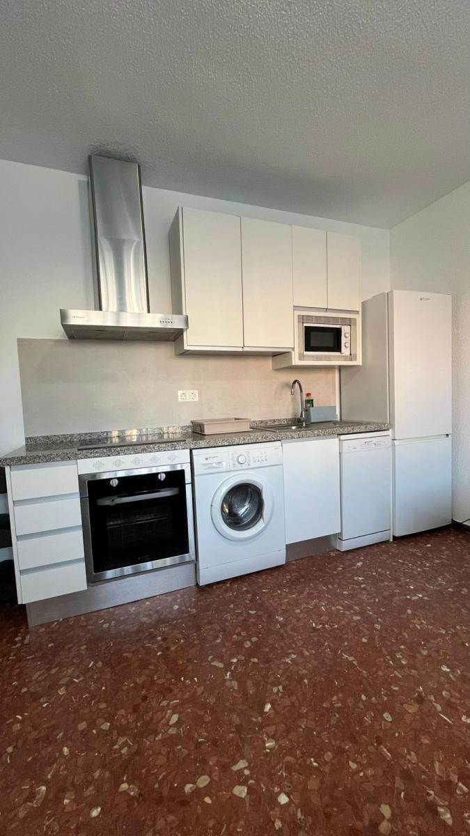 Flat for Rent in Granada