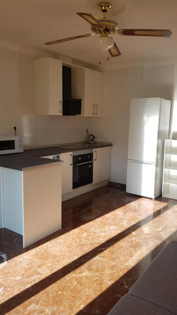 Flat for Rent in La Zubia