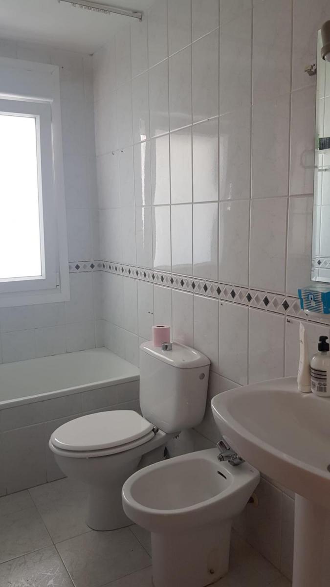 Flat for Rent in La Zubia