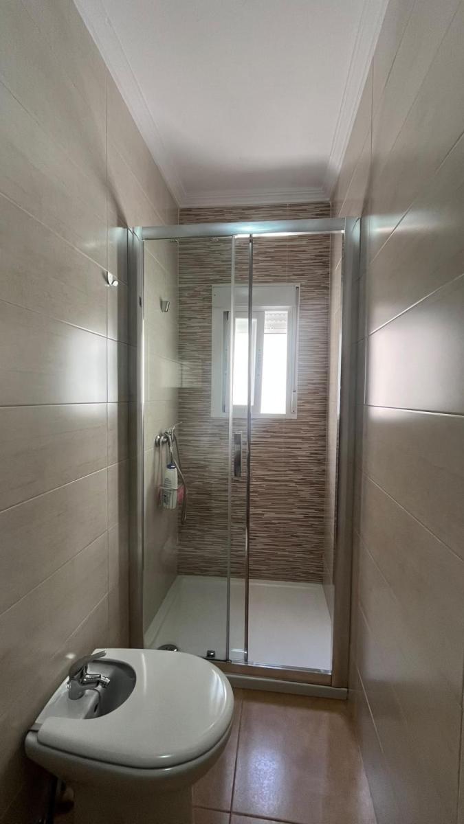 Flat for Rent in Granada