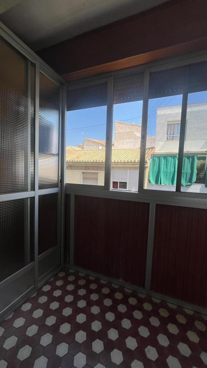 Flat for Rent in Granada