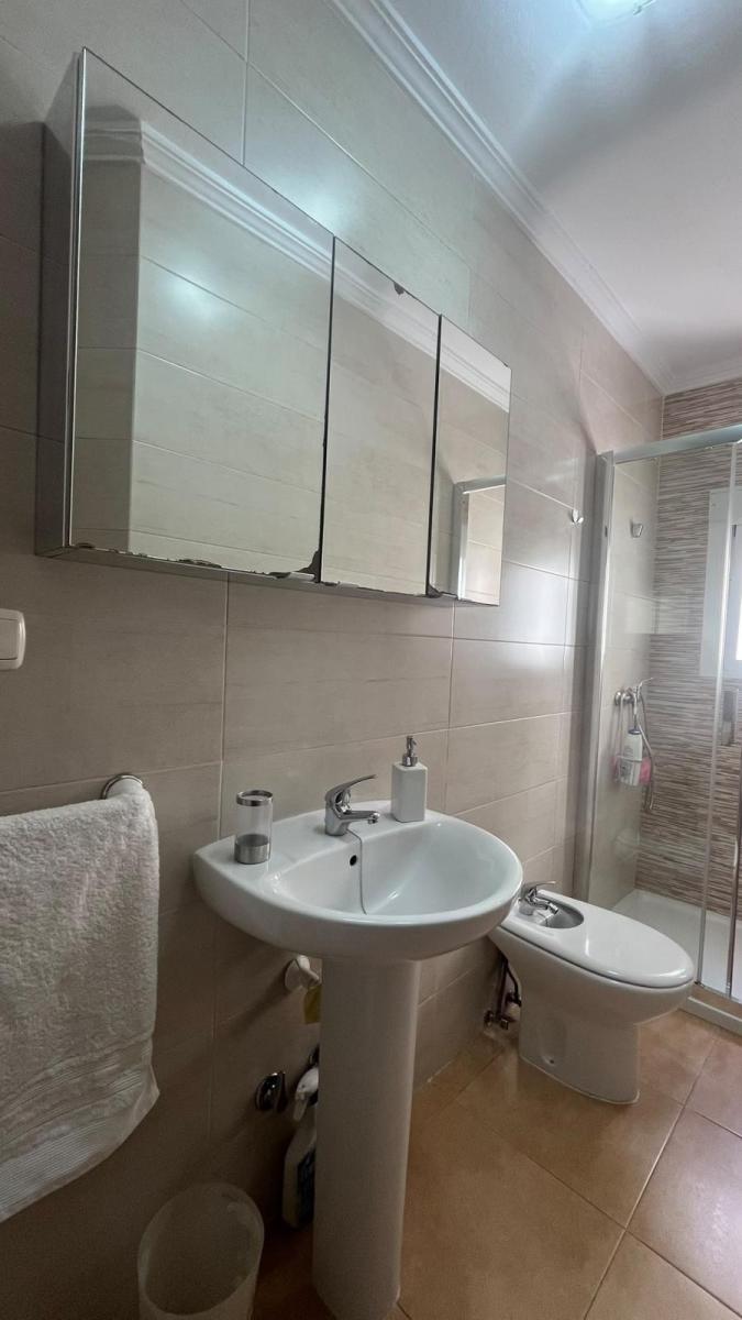 Flat for Rent in Granada