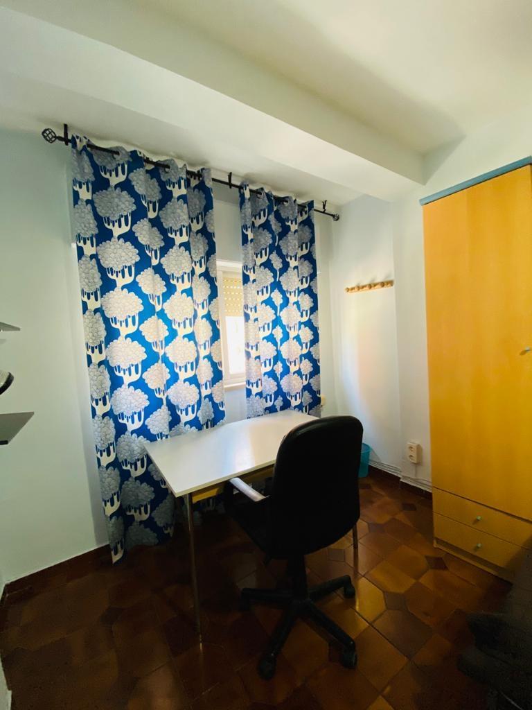 Flat for Rent in Granada