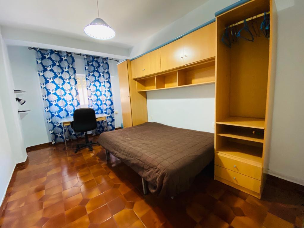 Flat for Rent in Granada