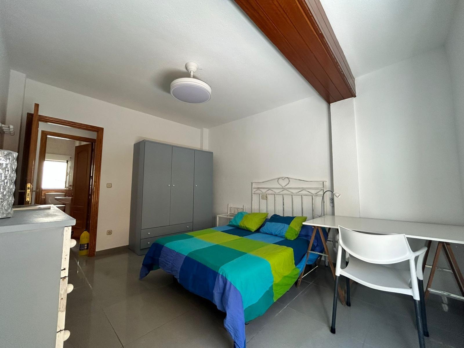 Flat for Rent in Granada