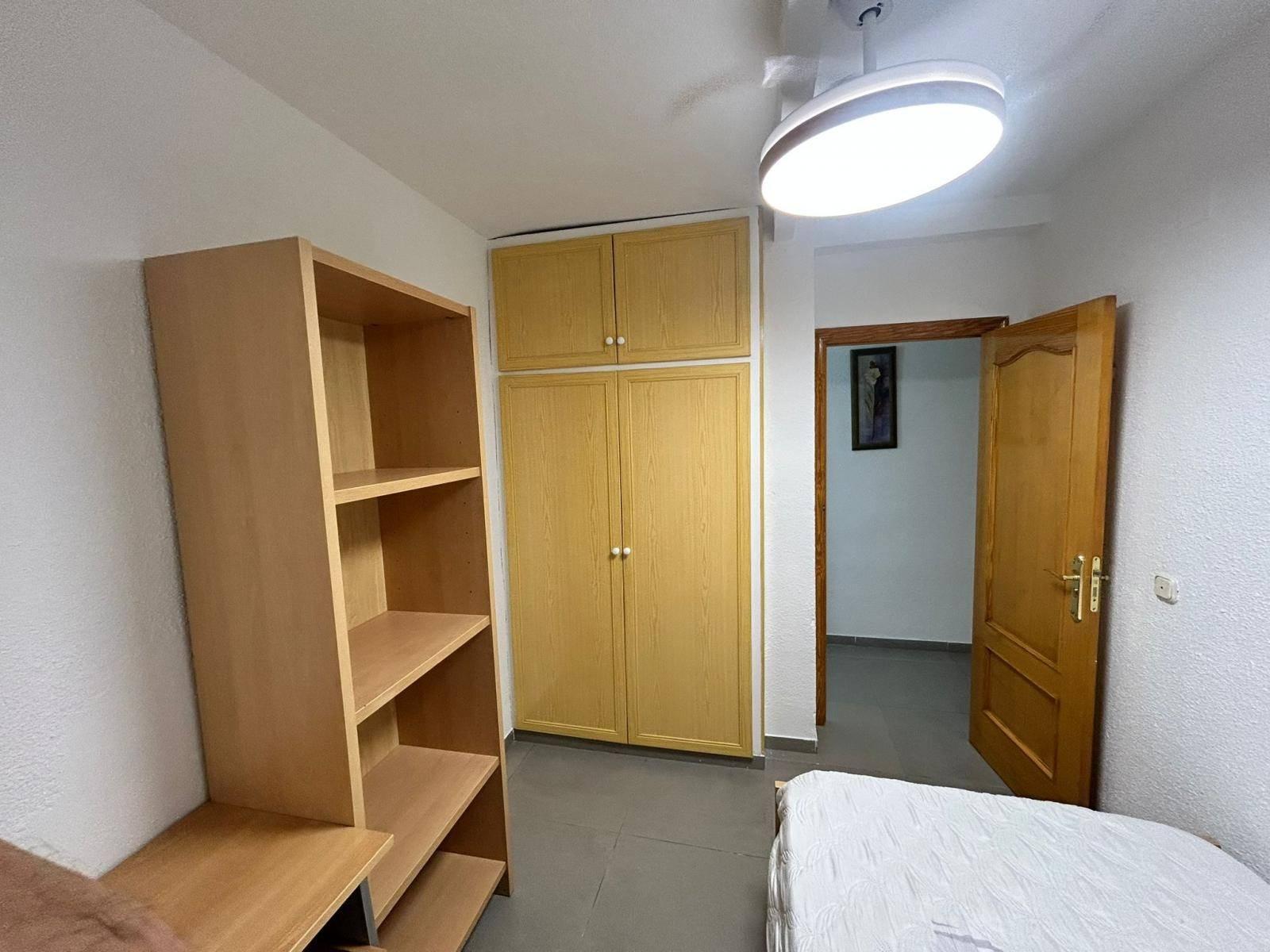 Flat for Rent in Granada