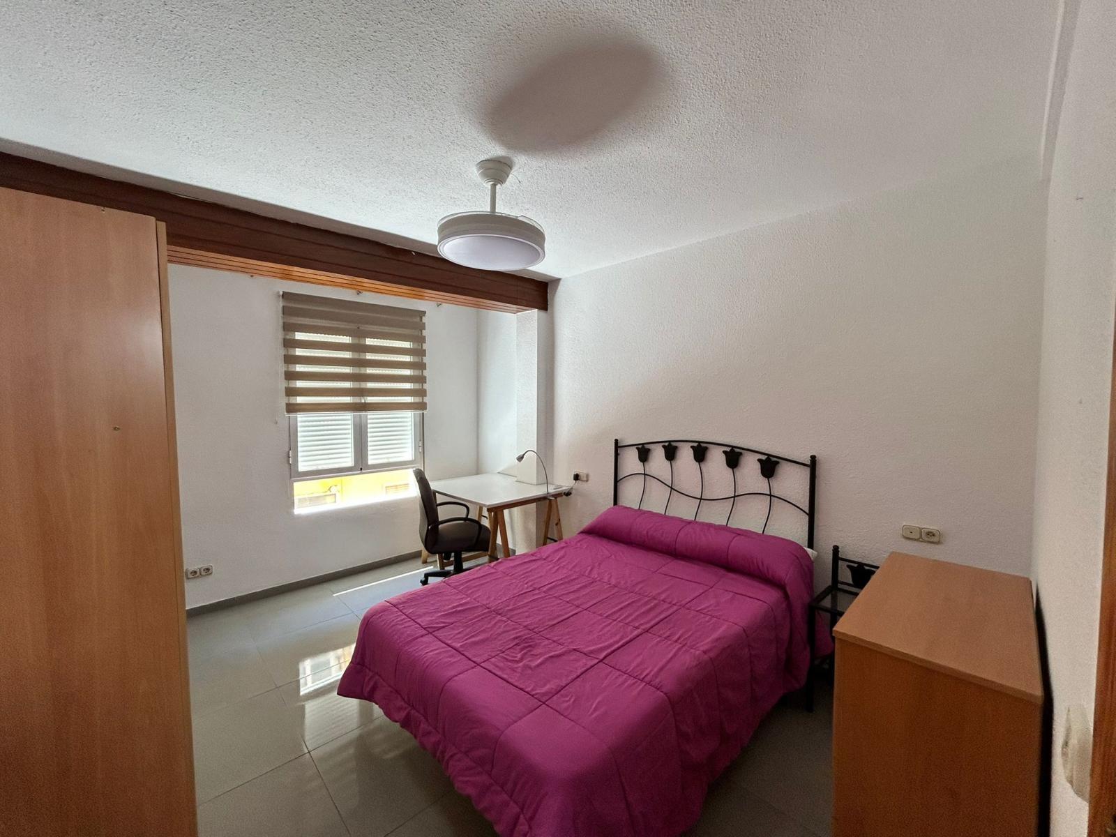Flat for Rent in Granada