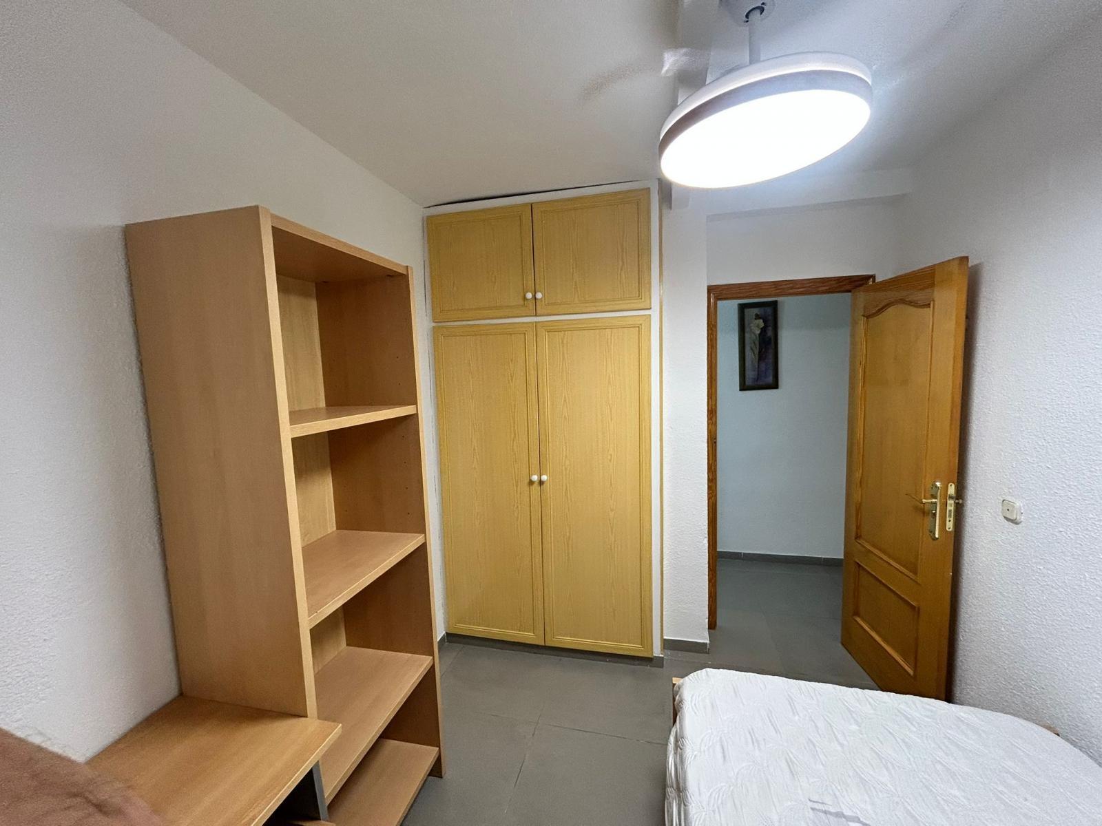 Flat for Rent in Granada
