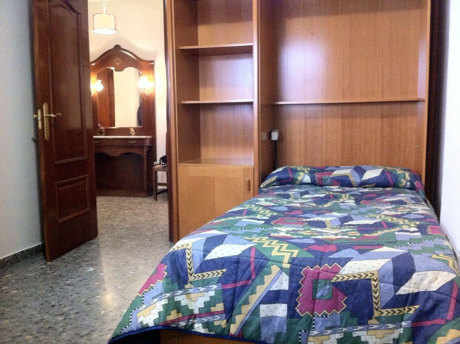 Flat for Rent in Granada