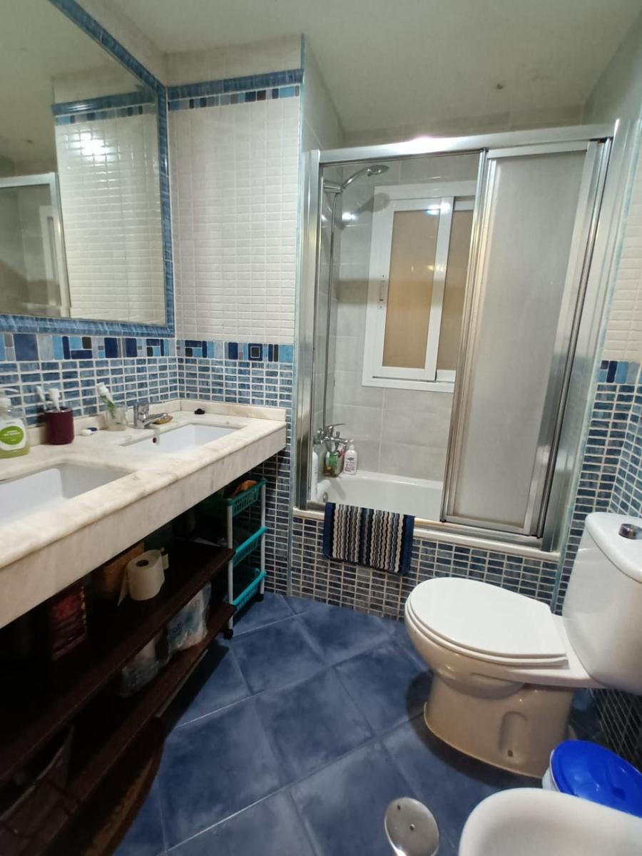 Flat for Rent in Granada
