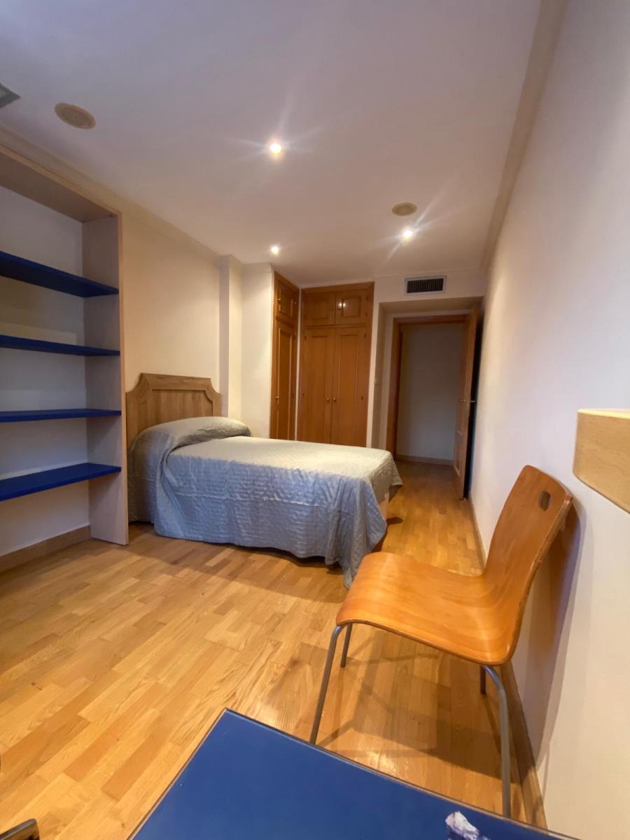 Flat for Rent in Granada