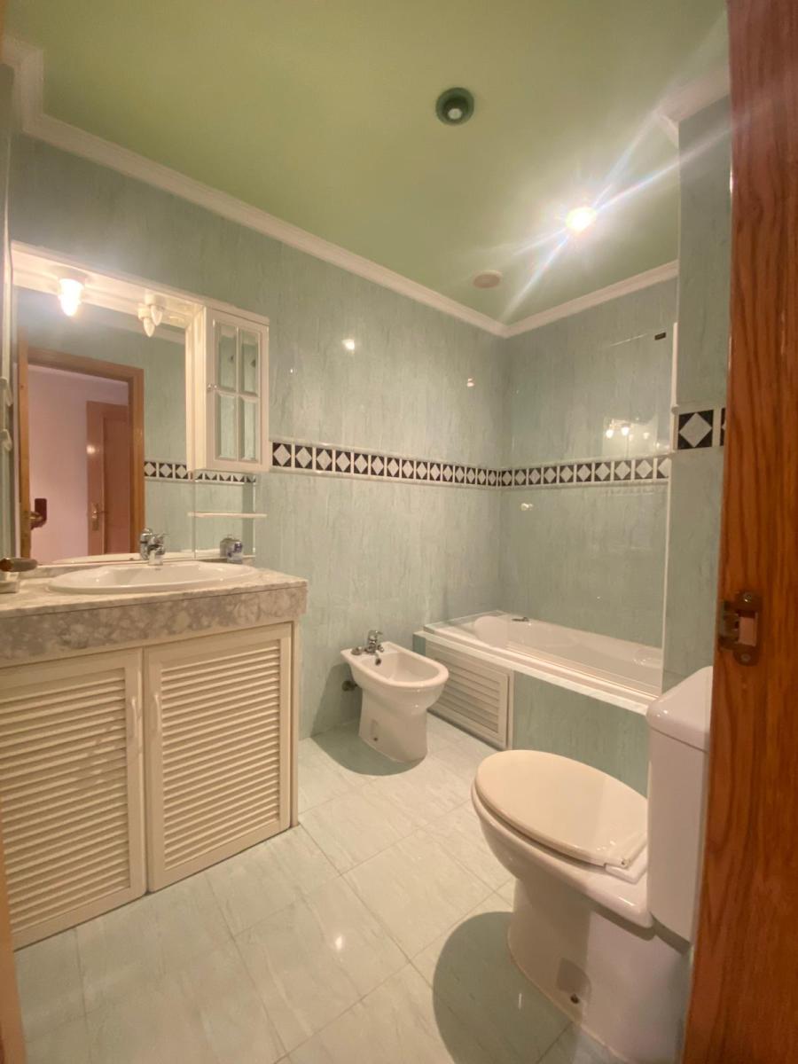Flat for Rent in Granada