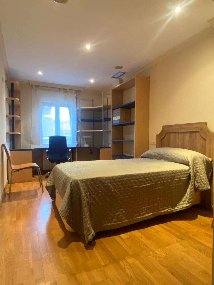 Flat for Rent in Granada