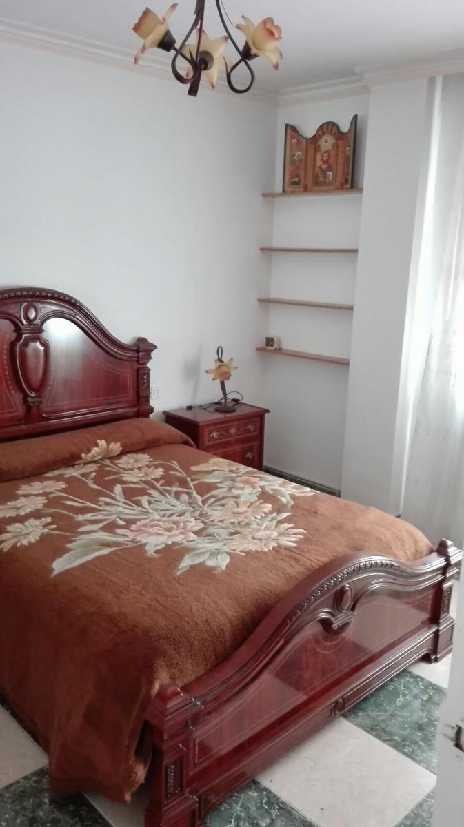 Flat for Rent in Granada