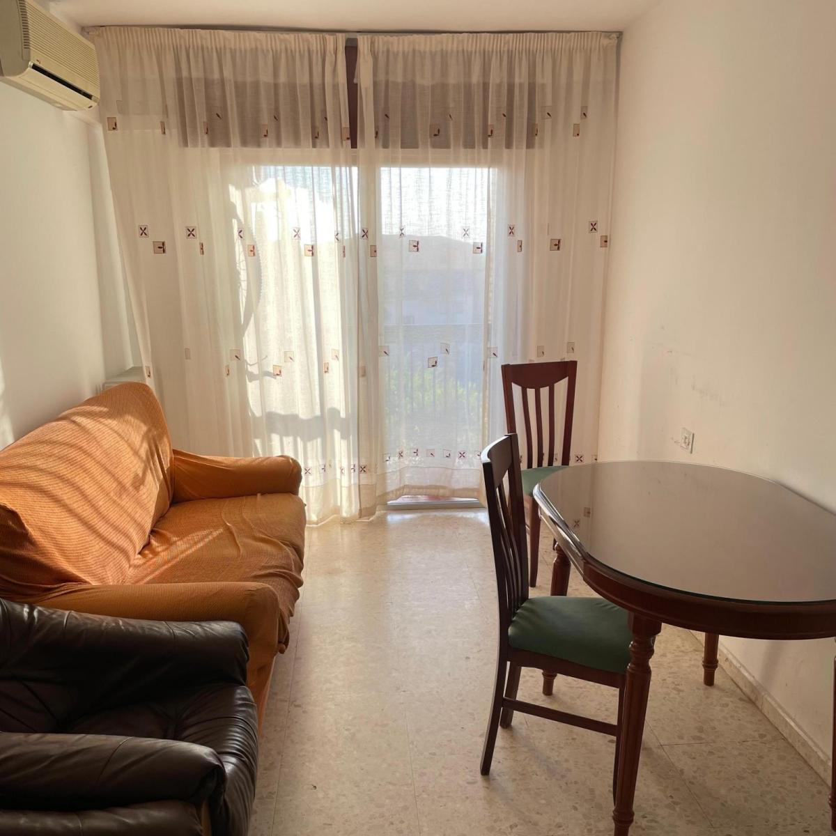 Flat for Rent in Granada