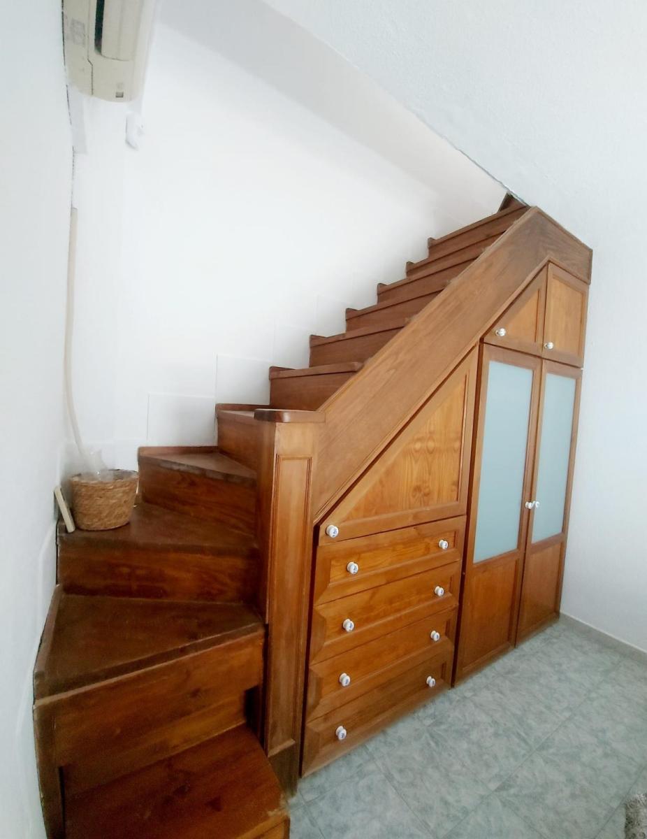 House for Rent in Granada