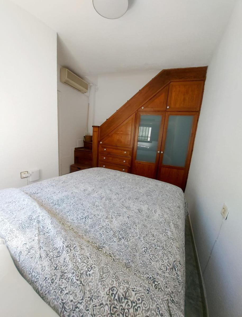 House for Rent in Granada