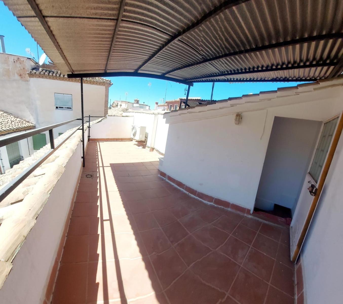House for Rent in Granada