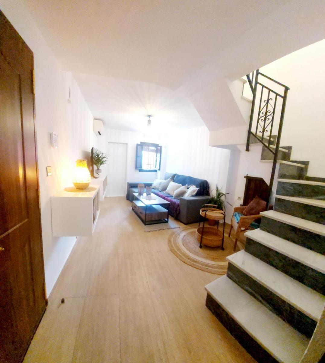 House for Rent in Granada