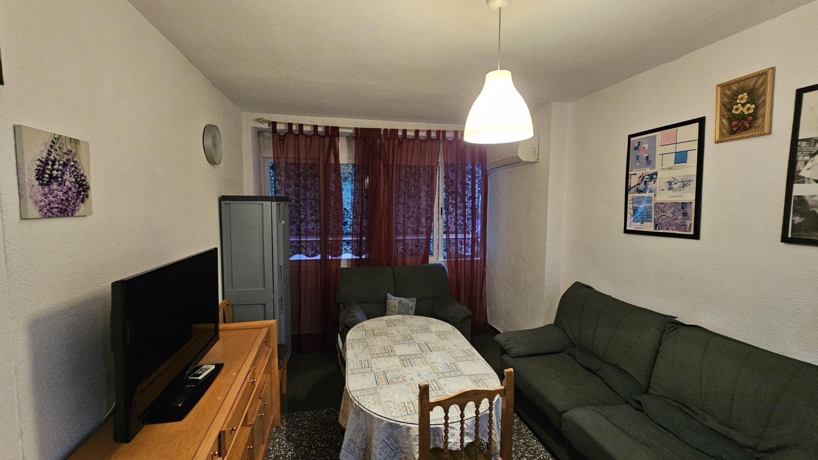 Flat for Rent in Granada