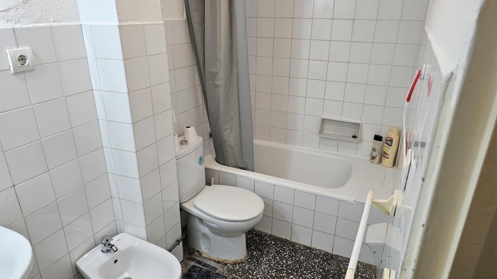 Flat for Rent in Granada
