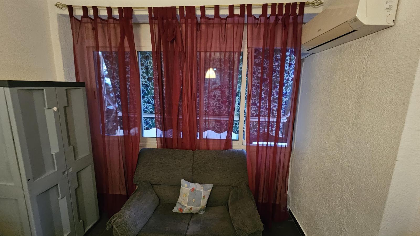 Flat for Rent in Granada