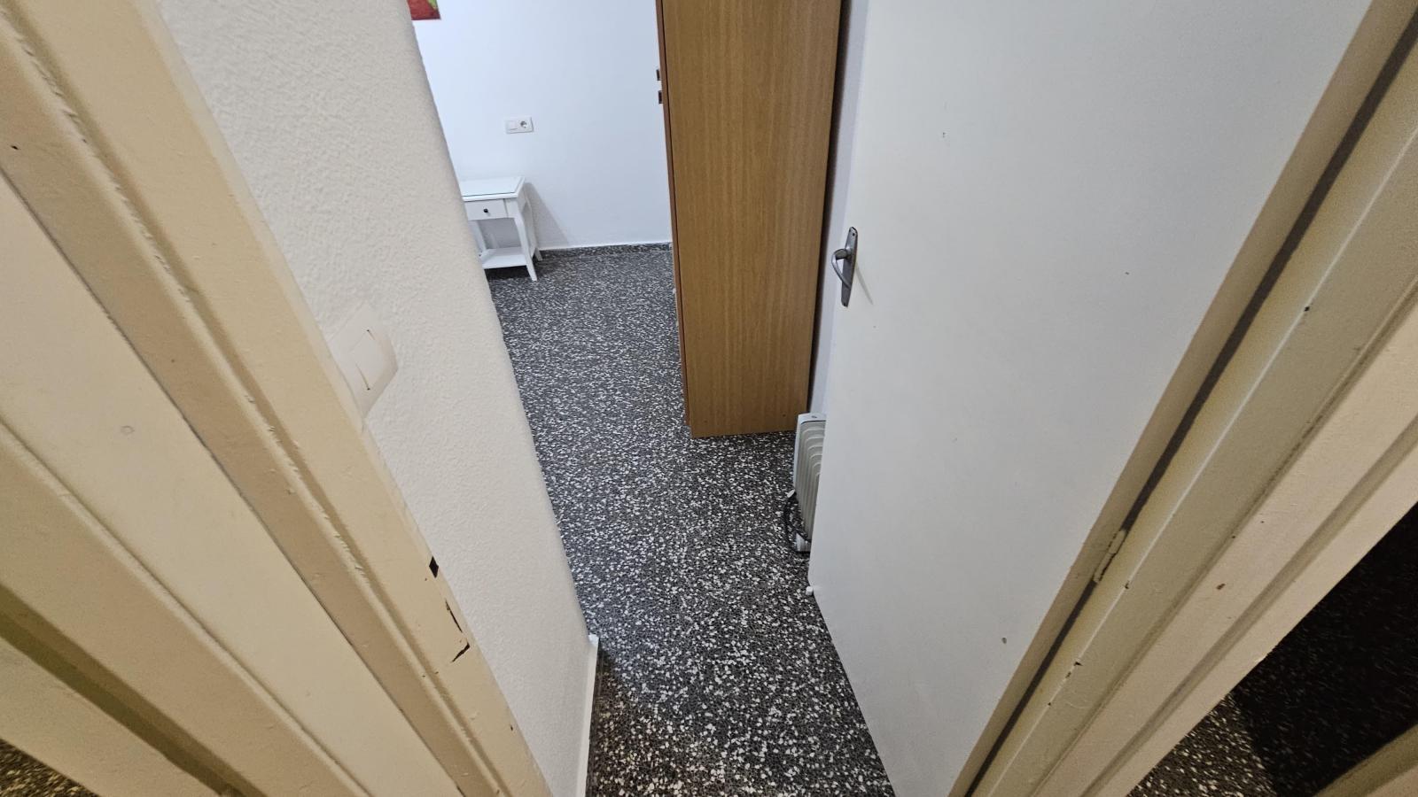 Flat for Rent in Granada
