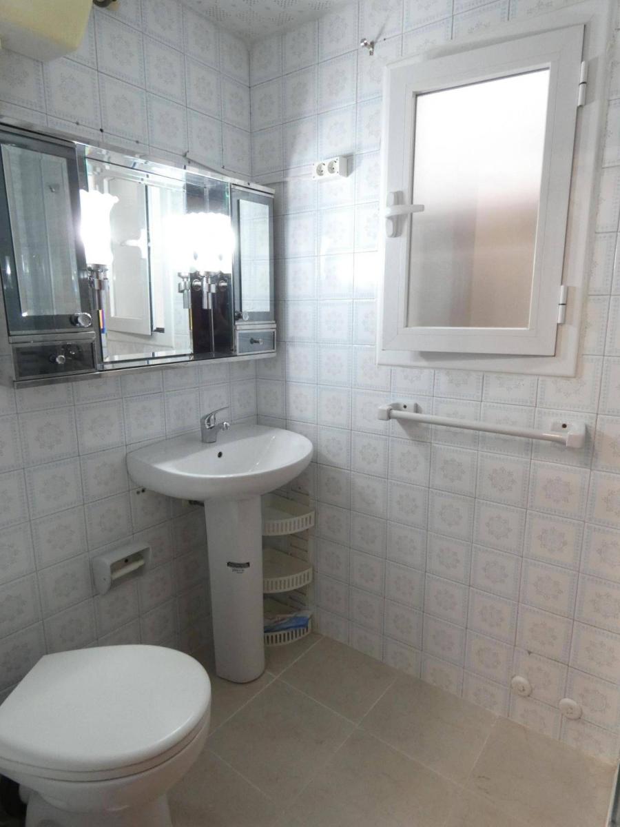 Flat for Rent in Granada