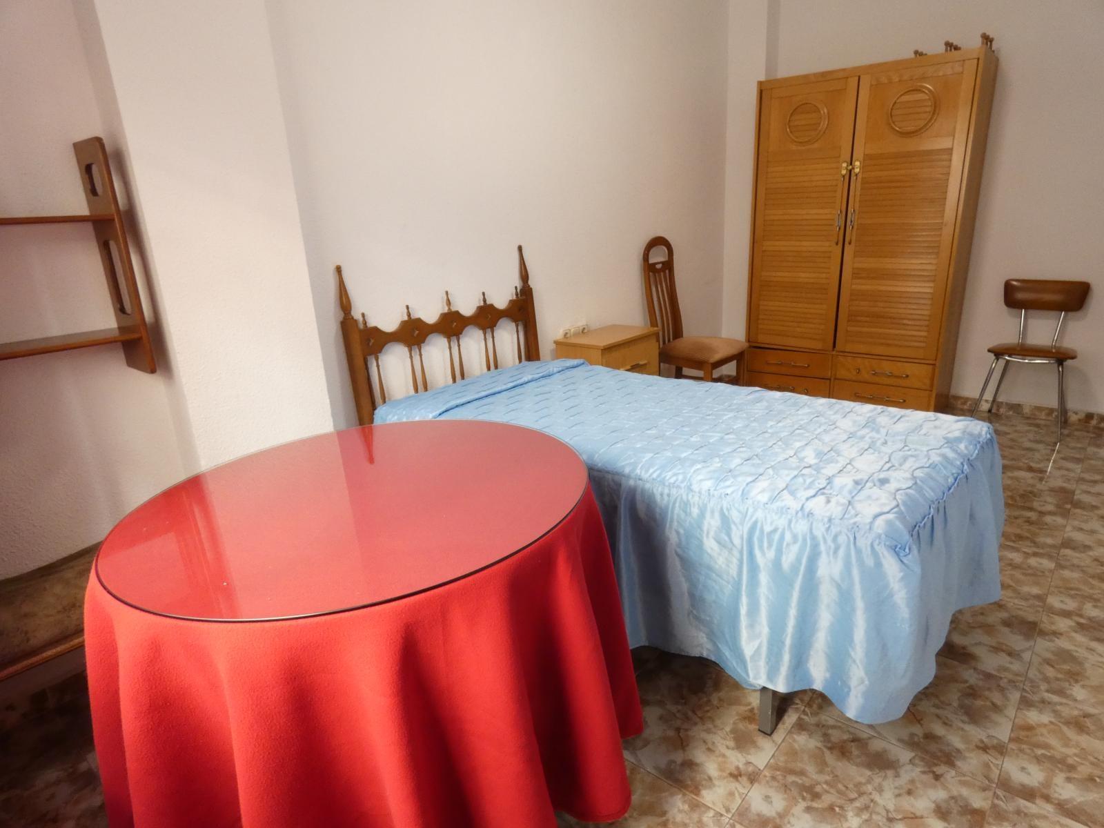 Flat for Rent in Granada