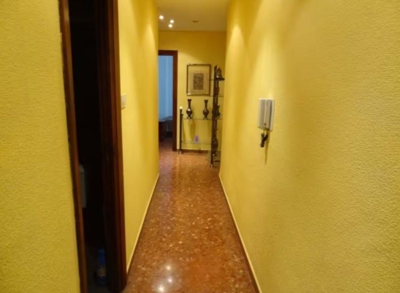 Flat for Rent in Granada