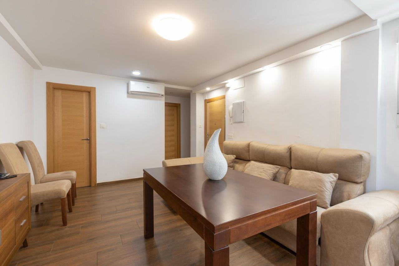 Flat for Rent in Granada